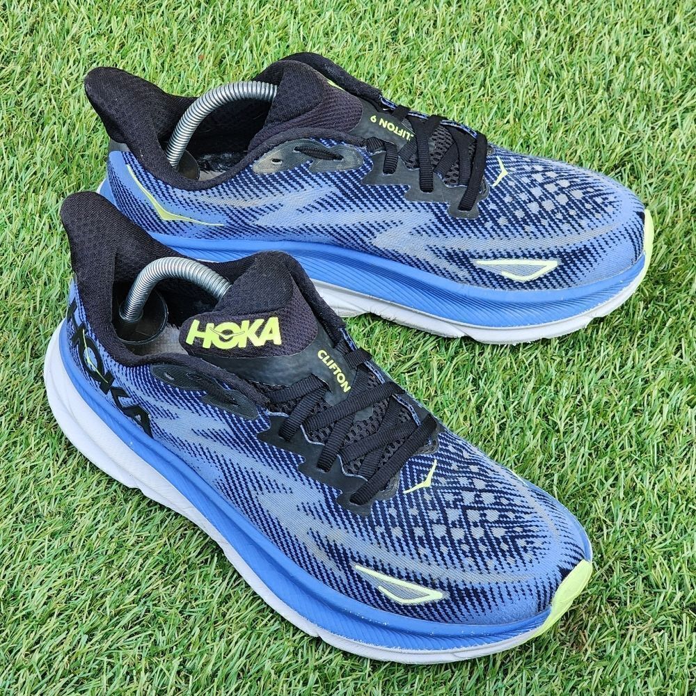 HOKA CLIFTON 9 - Womens Athletic Shoes - SIZE 10B ***No Insoles ***